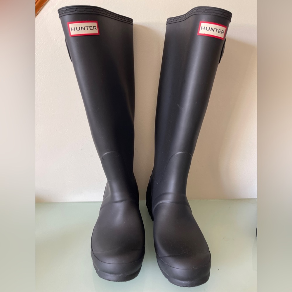 Worn Once Hunter Original Tall Rain Boots Black Refined Women's 7